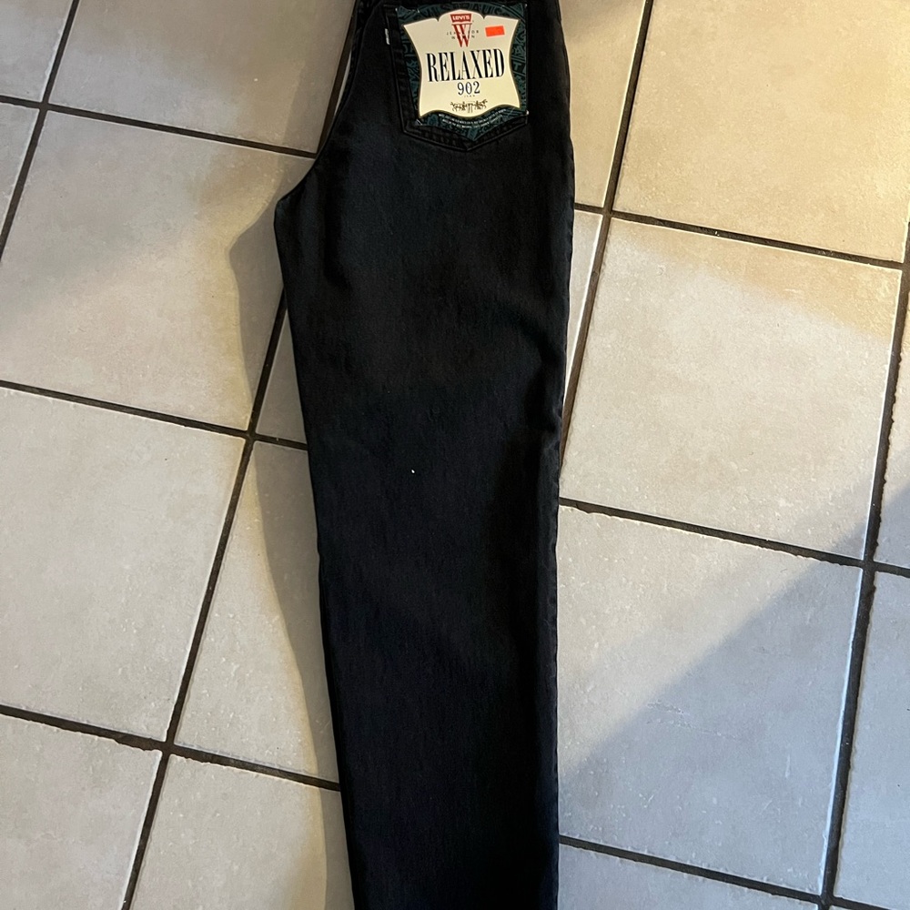 Levi's Black Relaxed Jeans